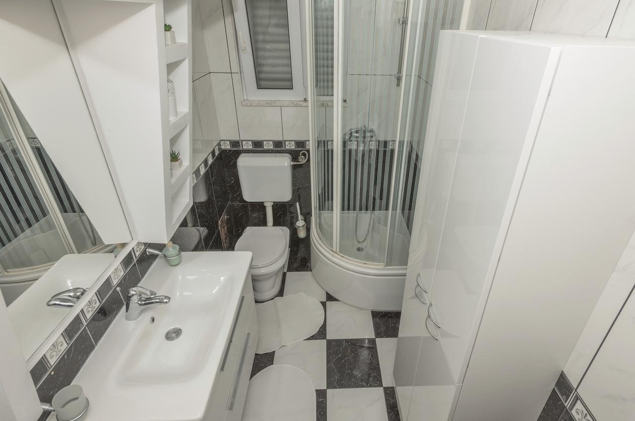 Apartment Mirjana Makarska Extérieur photo